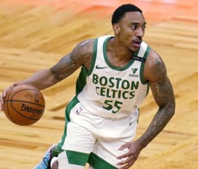 LOL赛事官网 -包含集结日西汉姆复出首秀——全明星赛节点到来，气氛紧张，赛程密集仍需轮换的词条