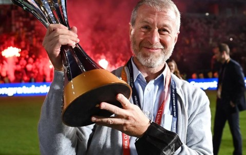 LOL赛事平台 -里程碑夜切尔西主帅复盘，中超窗口期刷纪录，管理层满意，轮换策略成焦点(2025msi比赛规则)