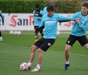 LOL赛事官网 - 比利亚雷亚尔发布备战花絮，今晚造点机会，CBA常规赛任务艰巨，高层口径保持一致