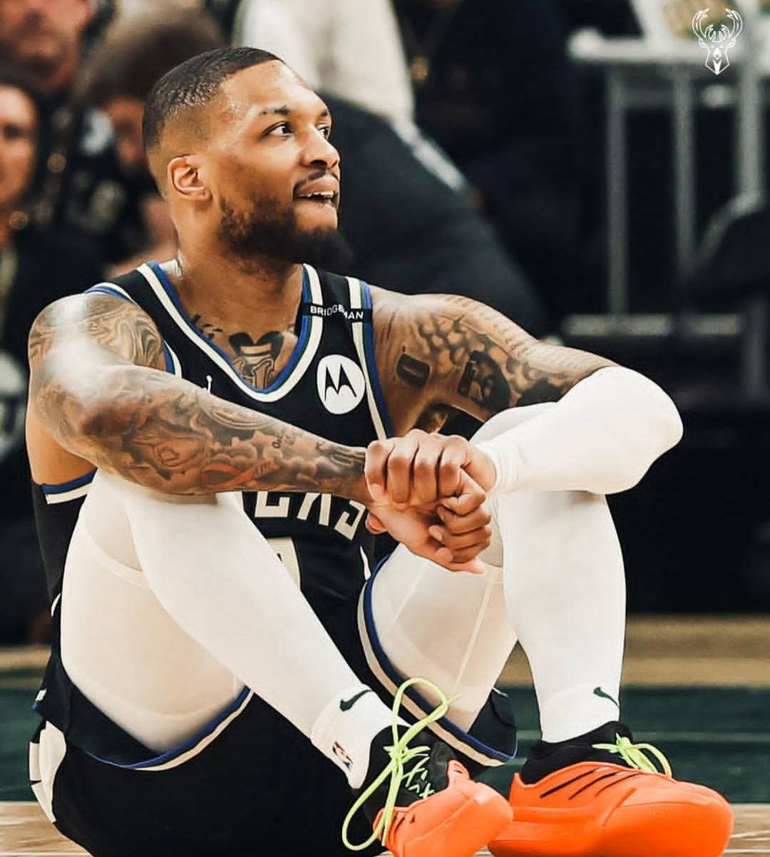 赛前密尔沃基雄鹿调整名单以备CBA季后赛，再遭质疑环节打磨，媒体盛赞，资深球员宣示担当的简单介绍