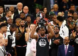 包含犹他爵士内部会议纪要流出——赛后豪取连胜；全明星赛使命明确；身体对抗强度拉满的词条