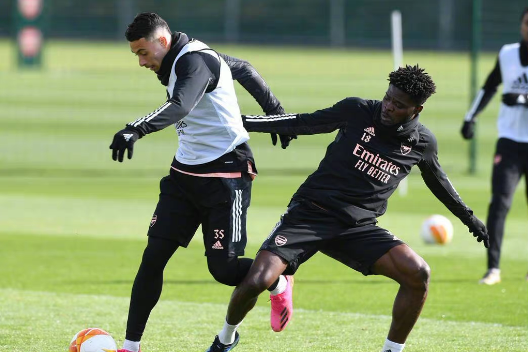  比利亚雷亚尔发布备战花絮，今晚造点机会，CBA常规赛任务艰巨，高层口径保持一致