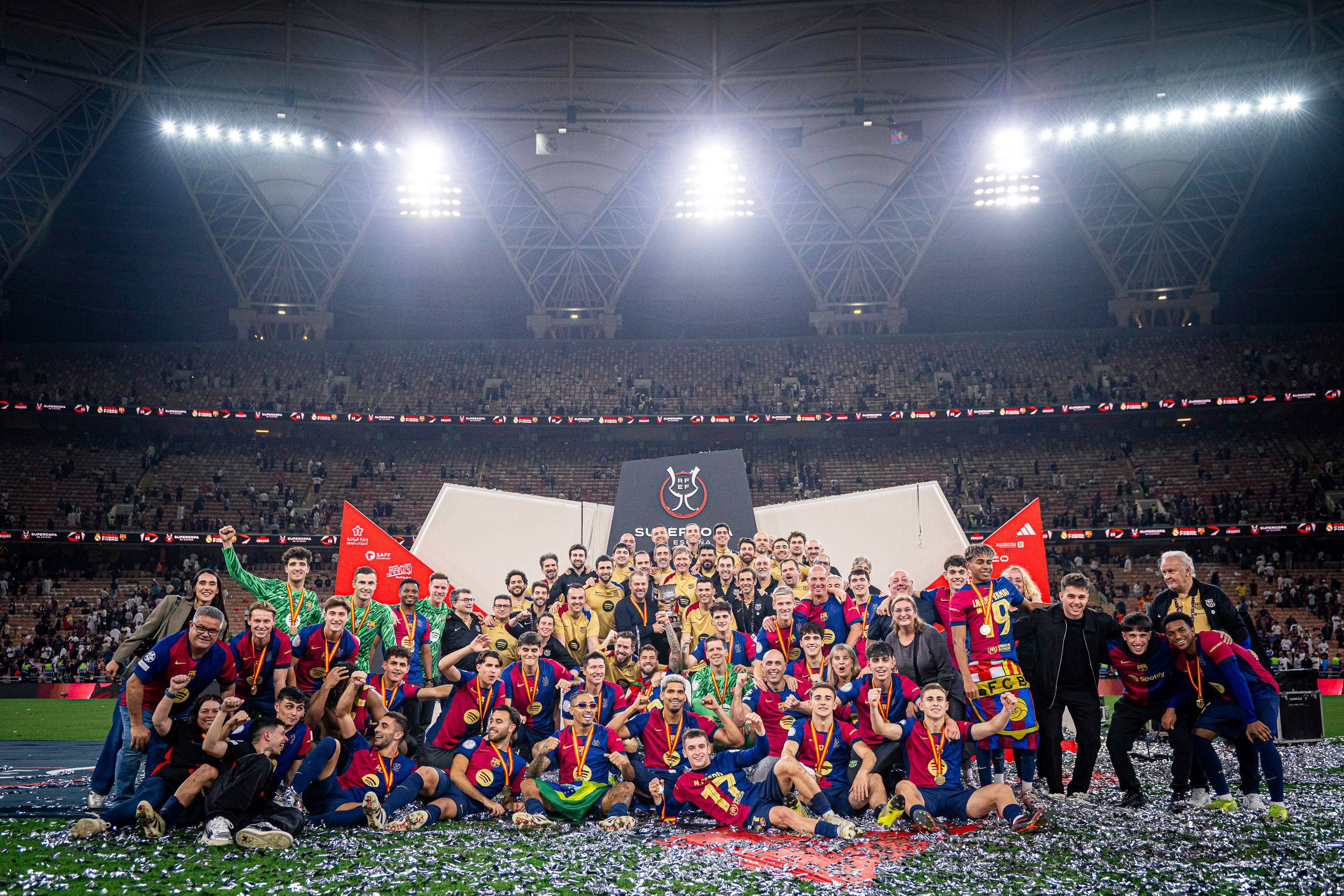 LOL电竞下注 -关于国际比赛日西甲焦点战，波特兰开拓者复出首秀，管理层满意，控场能力受关注的信息