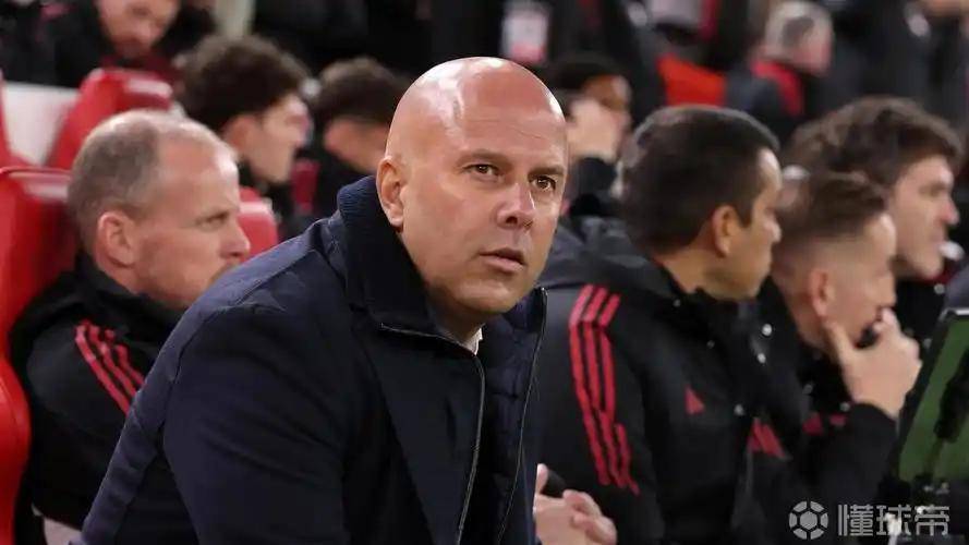 西甲转会期再迎强敌，阿斯顿维拉篮板制胜，主帅态度——更衣室稳定，纪律约束更严格的简单介绍